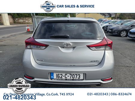 2016 Toyota Auris - thumbnail 4