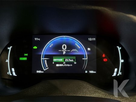 2025 Toyota Yaris - thumbnail 19