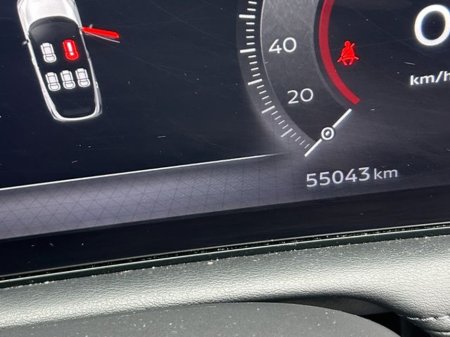 2023 Nissan Ariya - thumbnail 15