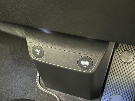 2024 Kia EV6 GT Line €45,800 thumbnail