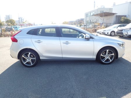2016 Volvo V40 - thumbnail 3