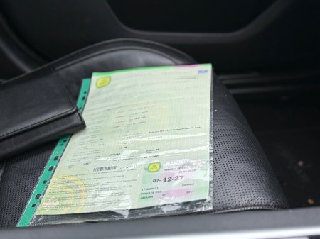 2017 Jaguar XF - thumbnail 16