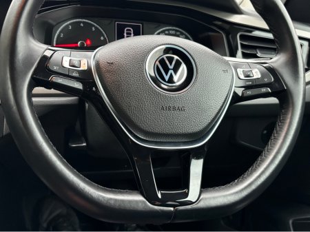 2021 Volkswagen Polo 1.0 COMFORTLINE AUTO €17,999 thumbnail