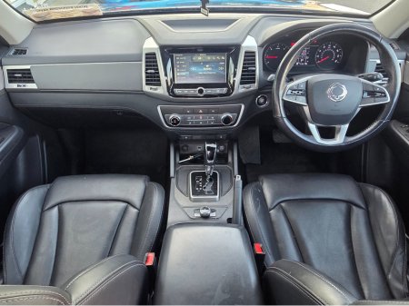 2020 Ssangyong Musso - thumbnail 4