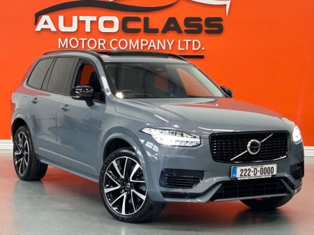 2022 Volvo XC90 - thumbnail 1