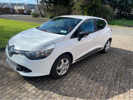 2016 Renault Clio - thumbnail 9