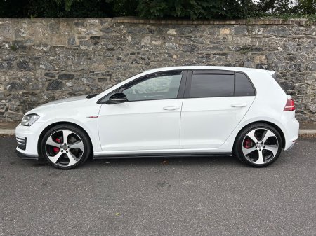 2014 Volkswagen Golf GTI 2.0 TSI MANUAL 6SPEED FWD 220BHP 5DR €15,950 thumbnail