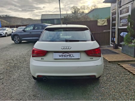 2011 Audi A1 1.6 TDI 105 SPORT 3DR €4,500 thumbnail