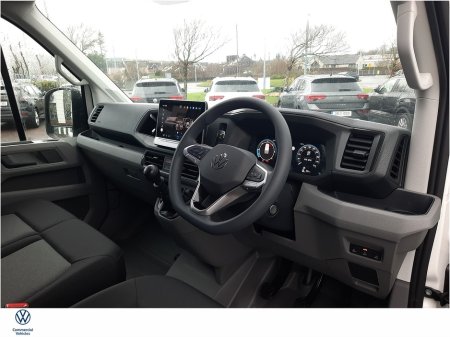 2025 Volkswagen Crafter - view 2