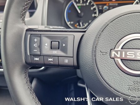 2025 Nissan Qashqai E-power SV MY24 04DR A €39,950 thumbnail