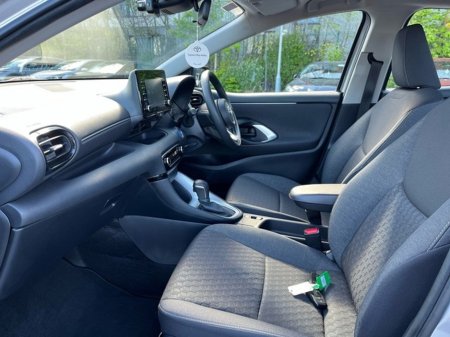 2023 Toyota Yaris - photo 6