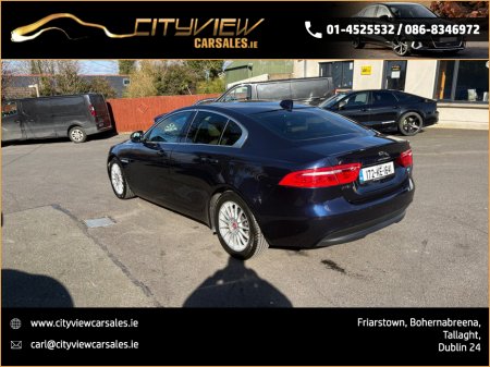 2017 Jaguar XE - thumbnail 6