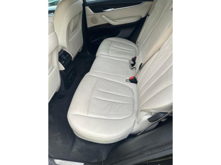 2016 BMW X5 - thumbnail 18