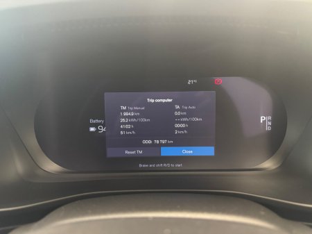 2022 Volvo XC40 BEV 231hp Plus €27,950 thumbnail