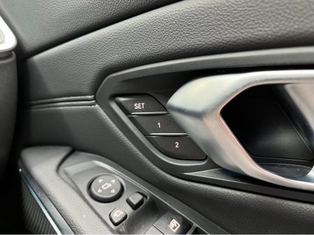 2024 BMW 3 Series - thumbnail 16