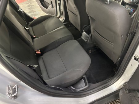 2015 Ford Focus 1.6 TDCi 95PS Style €9,950 thumbnail