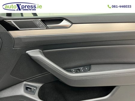 2016 Volkswagen Passat 2.0 TDI BLUMOTION, Panoramic Sunroof thumbnail