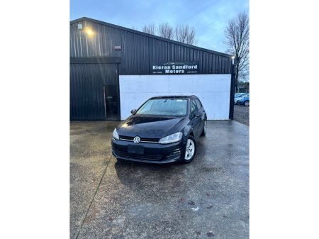 2015 Volkswagen Golf  €14,995