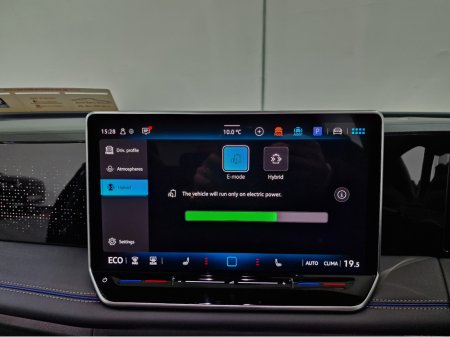 2025 Volkswagen Tiguan 1.5TSi PHEV R-LINE AUTOMATIC **ONE OWNER / NEW MODEL / APPLE CARPLAY / ADAPTIVE CRUISE CONTROL / BLIND SPOT ASSIST / HEATED & MASSAGE FRONT SEATS / HEATED STEERING WHEEL / WIRELESS PHONE CHARGING** €50,900 thumbnail