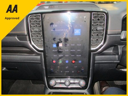 2025 Ford Ranger EX DEMO MODEL WITH ONLY 6000 KMS D/CAB WILDTRAK - 2.0TD AUTOMATIC !! PRICE PLUS VAT €52,000 thumbnail