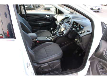 2019 Ford Kuga 1.5TDCi 120PS FWD Titanium €18,950 thumbnail