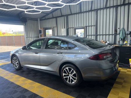 2018 Opel Insignia - thumbnail 3