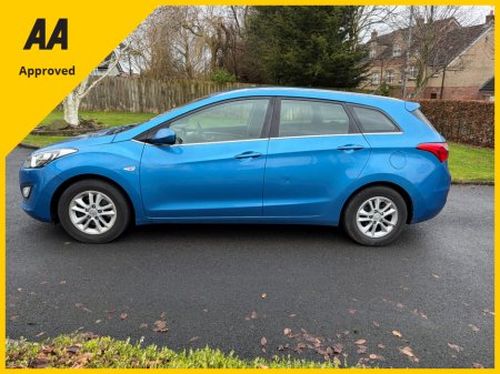 2017 Hyundai i30 SE BLUE DRIVE CRDI €9,950 thumbnail