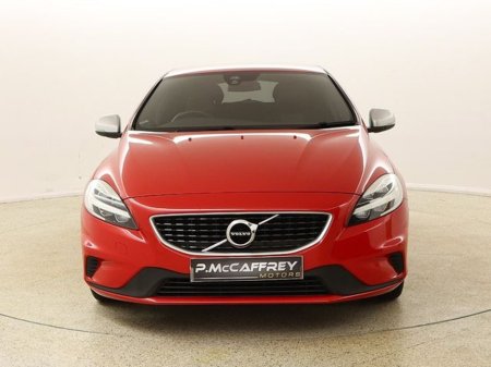 2016 Volvo V40 - thumbnail 2