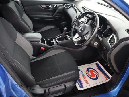 2019 Nissan Qashqai  €14,495 thumbnail