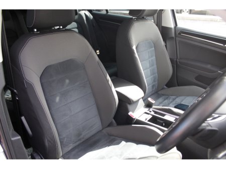 2015 Volkswagen Golf - thumbnail 11