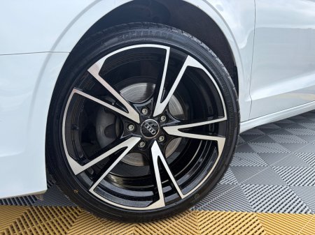 2015 Audi A3 - thumbnail 2