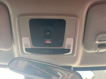 2025 Honda HR-V E:hev Elegance €38,995 thumbnail