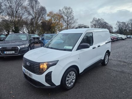 2024 Ford Transit Courier Trend 1.5 100ps 6spmt 3 €19,990