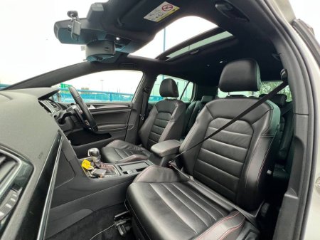 2015 Volkswagen Golf GTI 2.0 TSI AUTO // DCC PACKAGE // HIGH SPEC // PAN ROOF // LEATHER HEATED SPORT SEATS // DYNAMIC CHASSIS CONTROL €22,950