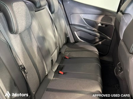 2023 Peugeot 3008 - thumbnail 12