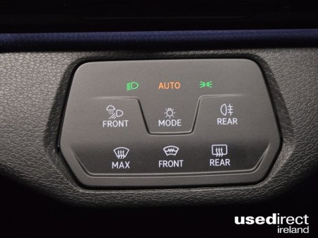 2025 Volkswagen ID.5 ID.5 PRO PLUS 77KWH 286HP €36,999 thumbnail