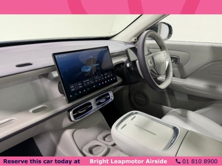 2026 Leapmotor B10 Design 69Kw Auto €34,950 thumbnail