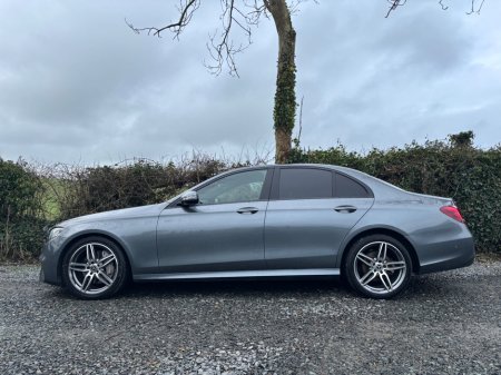 2019 Mercedes-Benz E Class - thumbnail 11
