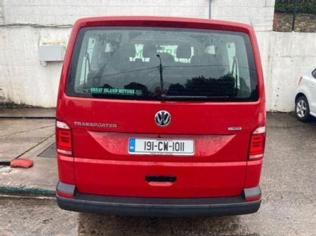 2019 Volkswagen Caravelle 9 seater manual €39,950