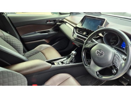 2019 Toyota C-HR - thumbnail 24