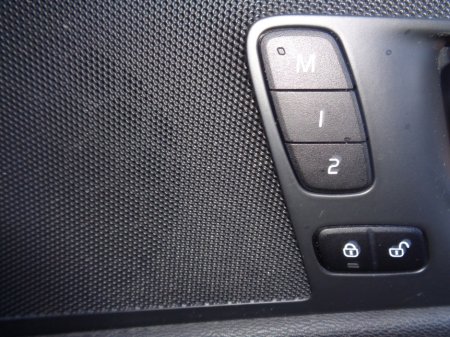 2018 Volvo XC60 - thumbnail 18