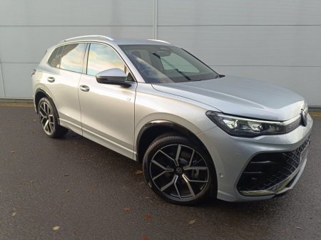 2025 Volkswagen Tiguan - thumbnail 1