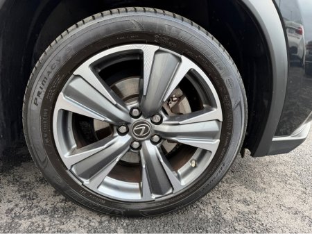 2021 Lexus UX 300 e UX300e - Takumi Edition - Sunroof €24,750 thumbnail