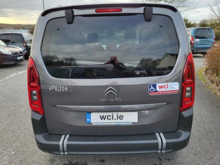 2024 Citroen Berlingo - view 4