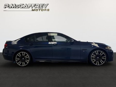 2016 BMW 5 Series - thumbnail 4