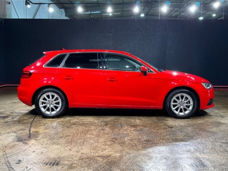 2016 Audi A3 - thumbnail 2