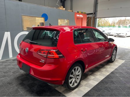 2017 Volkswagen Golf - thumbnail 2