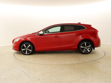 2016 Volvo V40 - thumbnail 4