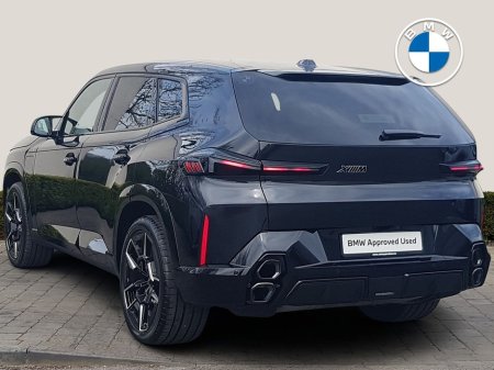 2026 BMW XM - photo 2