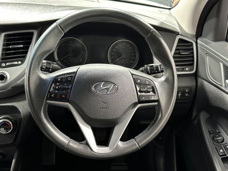 2017 Hyundai Tucson Comfort 1.7 Crdi €14,400 thumbnail